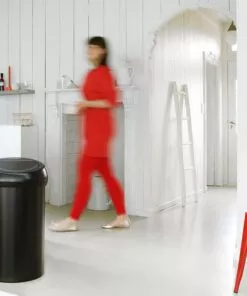 פח טאץ 60 ליטר שחור מט Brabantia + משלוח חינם