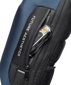 תיק צד נגד גניבות עמיד במים עם נעילה TSA וכבל USB מובנה לטעינה ניידים יוניסקס צבע כחול מבית המותג BANGE