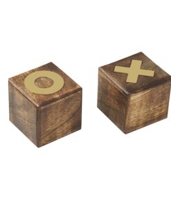 משחק איקס עיגול XO עם קוביות עץ ונחושת בבסיס עץ מפואר