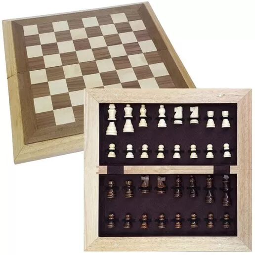 שחמט עץ אלגנטי מק"ט: 3848 מידות: 40x40x20 ס"מ