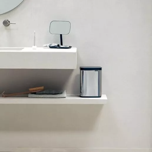 פח אשפה נתלה לשירותים BO ברבנטיה 4 ליטר, מבריק Brabantia