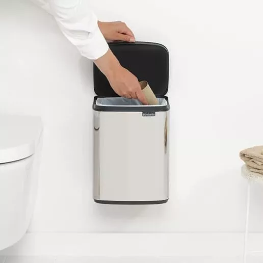 פח אשפה נתלה לשירותים BO ברבנטיה 7 ליטר, מבריק Brabantia