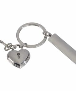 מחזיק מפתחות מתכתי "מנעול הלב ומפתח" עם לוחית מלבנית למיתוג